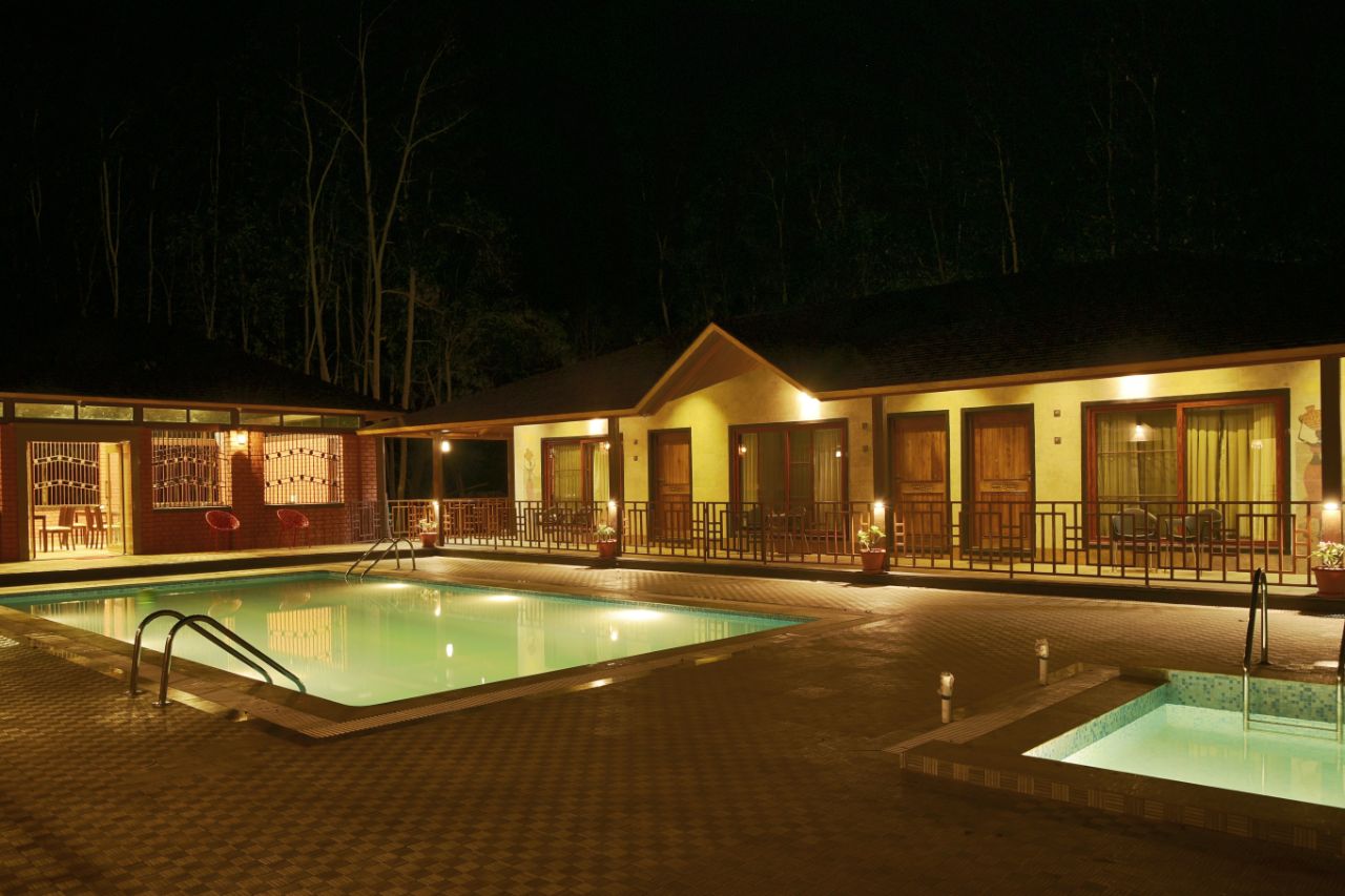 dew drop jungle in dandeli resorts